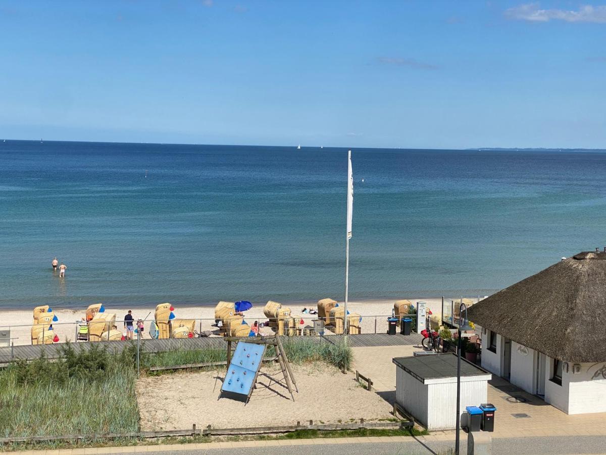 Moderne 3-Zi-Wohnung Mit Meerblick Direkt Am Strand Scharbeutz Eksteriør bilde